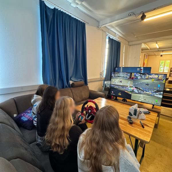 Projekt gemeinsam organisiert mit Jugendlichen